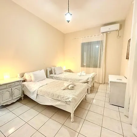 Anemeli 2-bedroom Apartment,