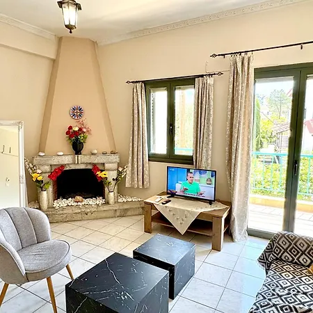 Anemeli 2-bedroom Apartment, * Stoúpa