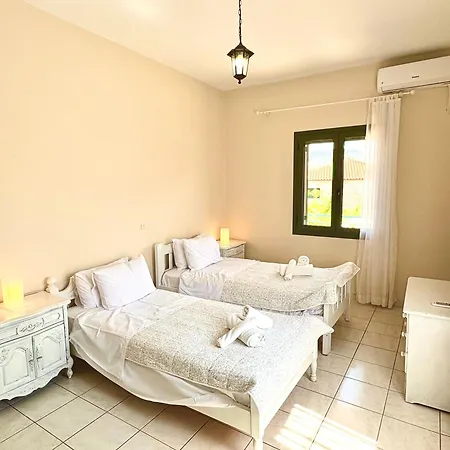 Anemeli 2-bedroom Apartment,