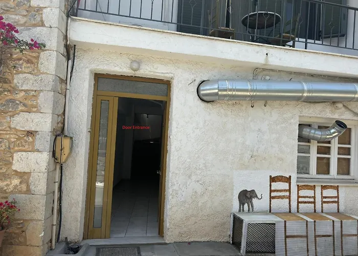 Anemeli 2-bedroom Apartment,