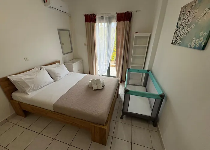 شقة Anemeli 2-bedroom Apartment, Stoúpa